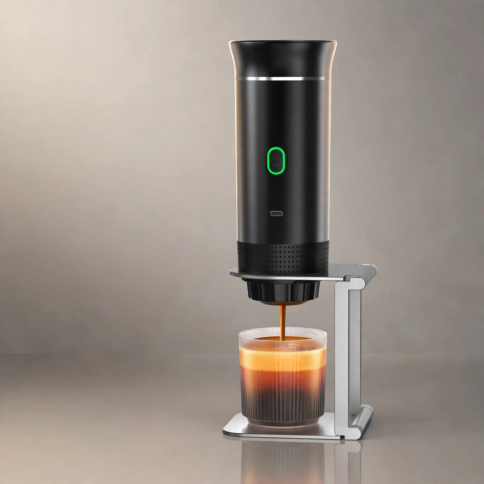 BRILIAX pouring fresh espresso